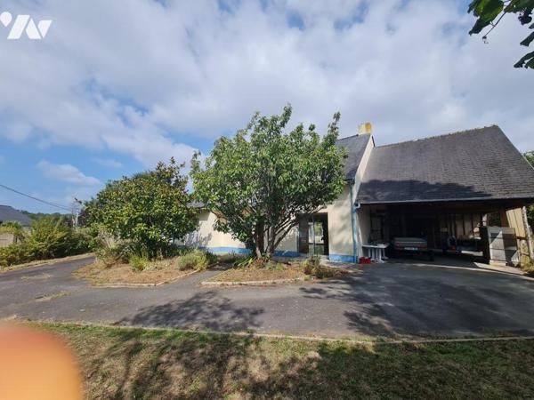 Commerces et commodités à pied - Spacieuse maison familliale avec grand terrain divisible