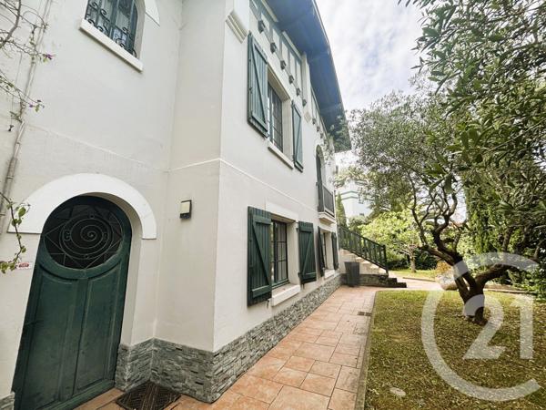 Maison à vendre  8 pièces - 211 m2 BIARRITZ - 64