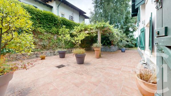 Maison à vendre  8 pièces - 211 m2 BIARRITZ - 64
