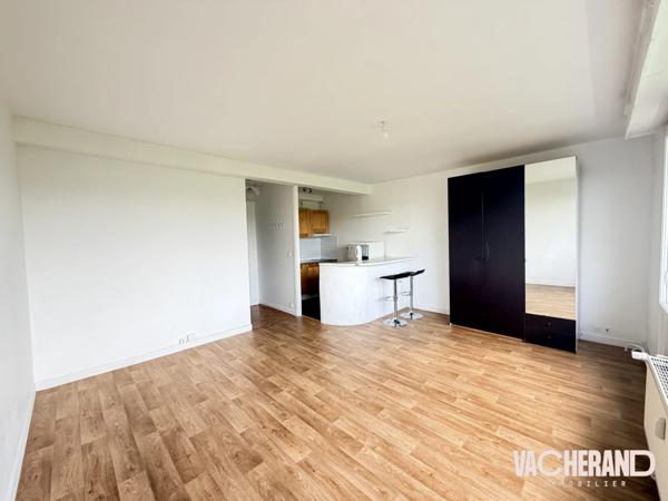VAUBAN - STUDIO BALCON