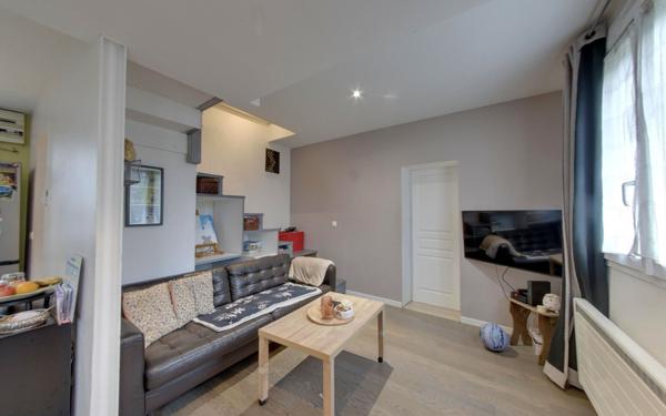 Maison à vendre    2 pièces •  Villepinte