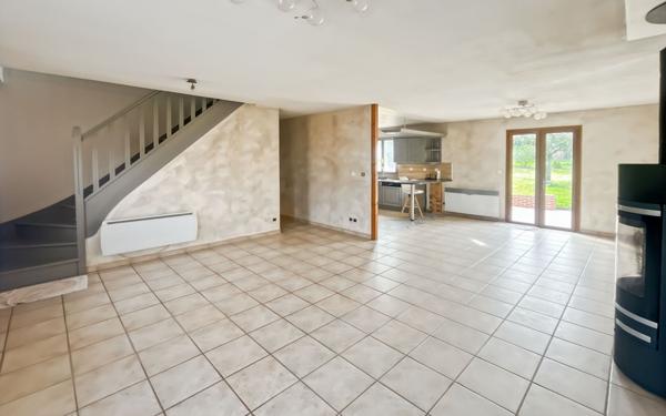 Maison à vendre    5 pièces •  Mardié