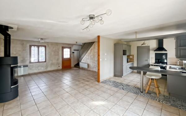 Maison à vendre    5 pièces •  Mardié