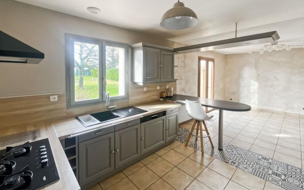 Maison à vendre    5 pièces •  Mardié