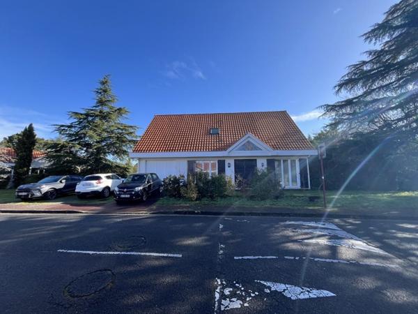 Maison à vendre |  Le Taillan-Médoc |  7 pièces | 147 m²