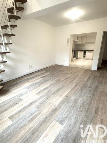 Location appartement 3 pièces 53 m² Le Val