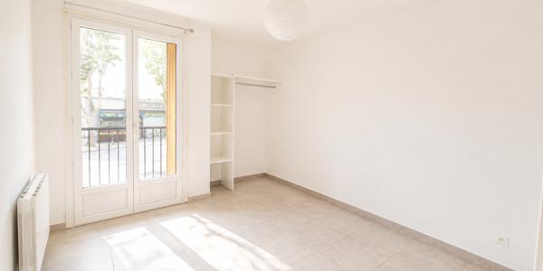 11100 NARBONNE A LOUER T2 AVEC CAVE BALCON ET PARKING NARBONNE PROCHE LYCEE LOUISE MICHEL