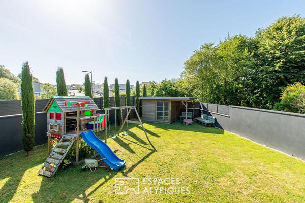 Lumineuse maison contemporaine
