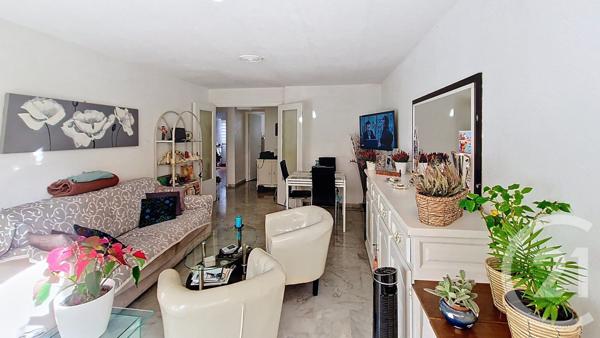 Appartement F2 à vendre  2 pièces - 56,25 m2 CAGNES SUR MER - 06
