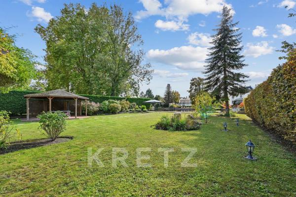 Villa au bord du lac d'Enghien-les-bains