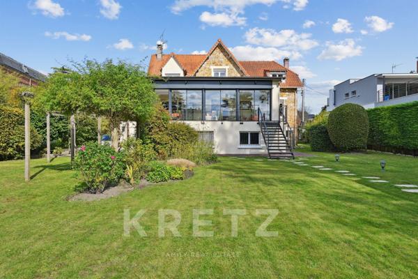 Villa au bord du lac d'Enghien-les-bains