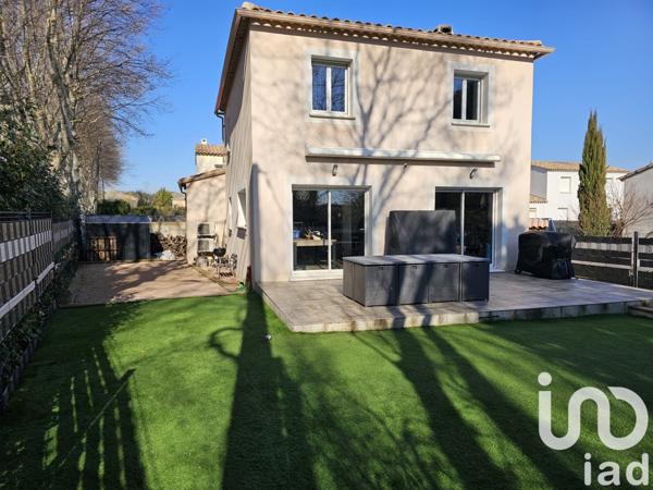 Maison à vendre 5 pièces 119 m² Eyguières