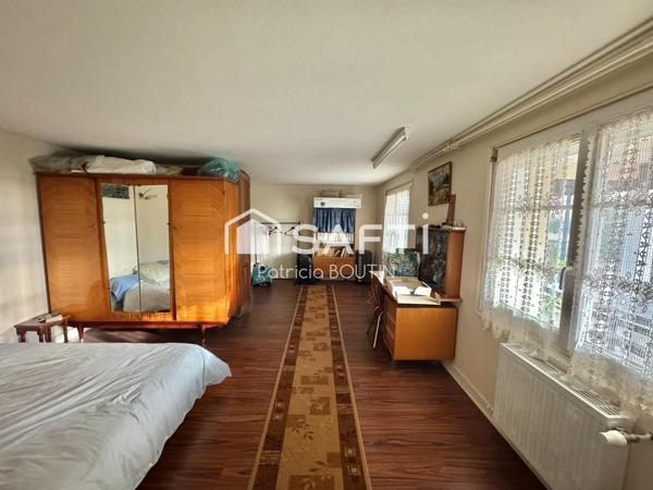 PAVILLON 5 CHAMBRES ASCENSEUR DOUBLE GARAGE A COULONGES SUR L'AUTIZE !