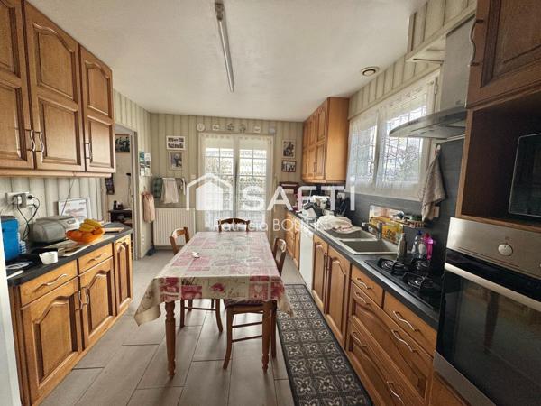 PAVILLON 5 CHAMBRES ASCENSEUR DOUBLE GARAGE A COULONGES SUR L'AUTIZE !