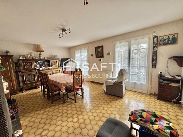 PAVILLON 5 CHAMBRES ASCENSEUR DOUBLE GARAGE A COULONGES SUR L'AUTIZE !