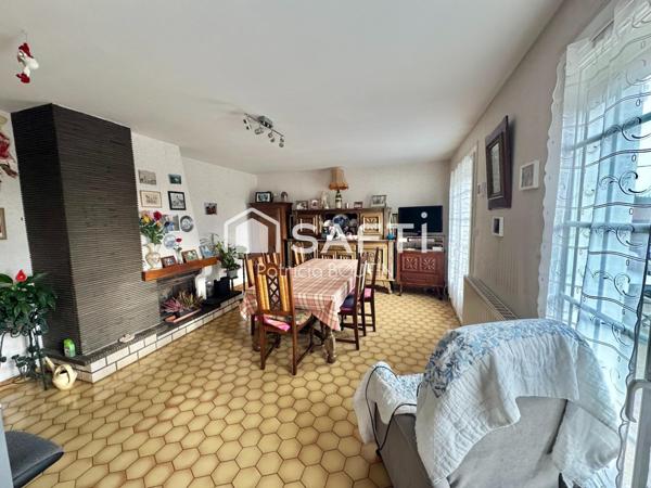 PAVILLON 5 CHAMBRES ASCENSEUR DOUBLE GARAGE A COULONGES SUR L'AUTIZE !