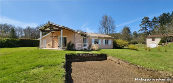 Maison à vendre à 15 Minutes de Montpon-Menestérol