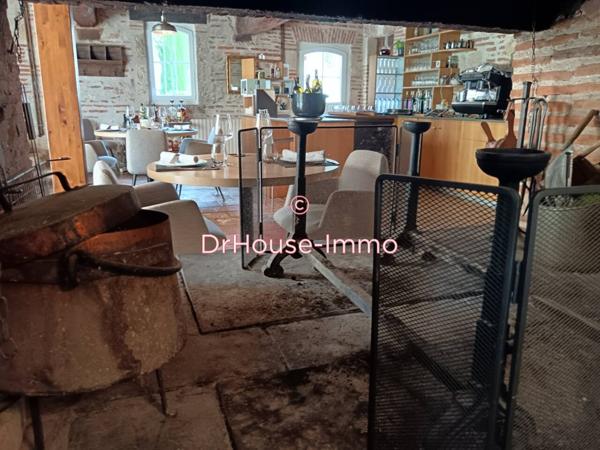 Commerce à vendre 10 pièces de 473 m²