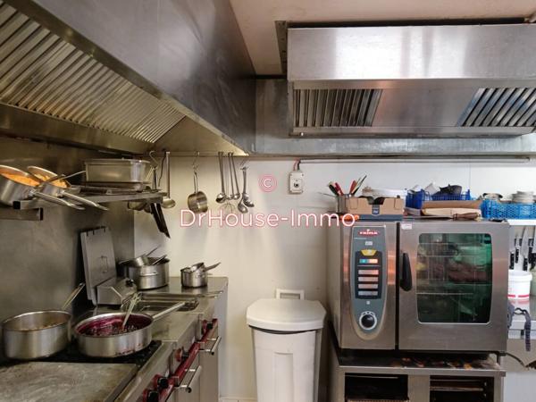 Commerce à vendre 10 pièces de 473 m²