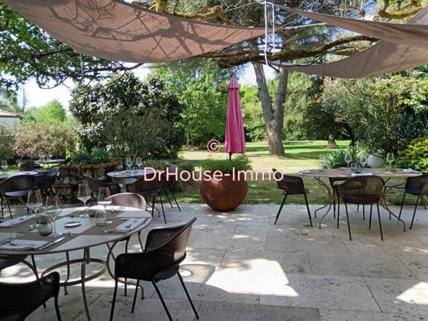 Commerce à vendre 10 pièces de 473 m²