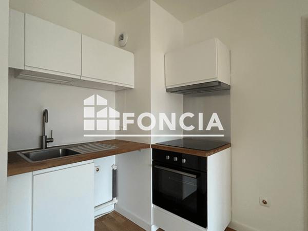 Location Appartement 2 pièces 39.67 m² - 3 RUE JEAN MOULIN Lens 62300