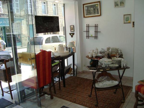 Local mixte (Pro/Hab) à vendre à Pontivy dans le Morbihan (56300), ref : 063-321