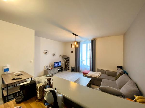 Appartement T3 en duplex avec locataire en place, proche gare SNCF et centre-ville de Carcassonne