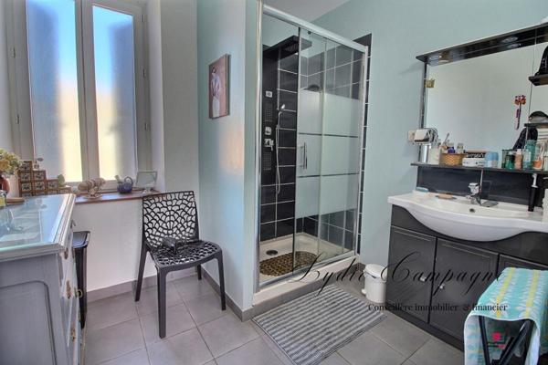 Maison familiale patio garage Conilhac Corbieres 6 pièce(s) 156 m2