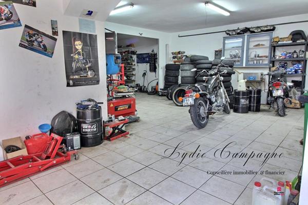 Maison familiale patio garage Conilhac Corbieres 6 pièce(s) 156 m2