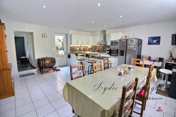 Maison familiale patio garage Conilhac Corbieres 6 pièce(s) 156 m2