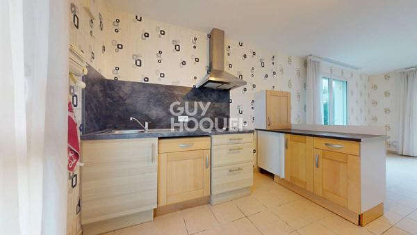 RARE, Maison de plain-pied à BAYEUX, proche commerces.