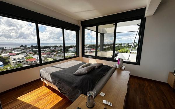 Maison à vendre    6 pièces •  Saint-François