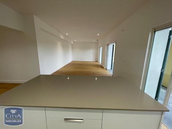 Location appartement Saint-Paul-de-Vence (06570) 4 pièces 122.95m²