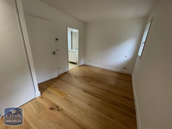 Location appartement Saint-Paul-de-Vence (06570) 4 pièces 122.95m²