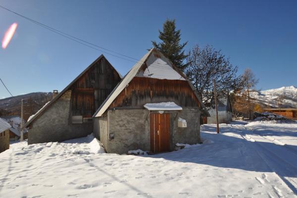 Dpt Alpes de Haute Provence (04), à vendre ALLOS Authentique Maison en pierres 350 m² Belle Vue Montagnes