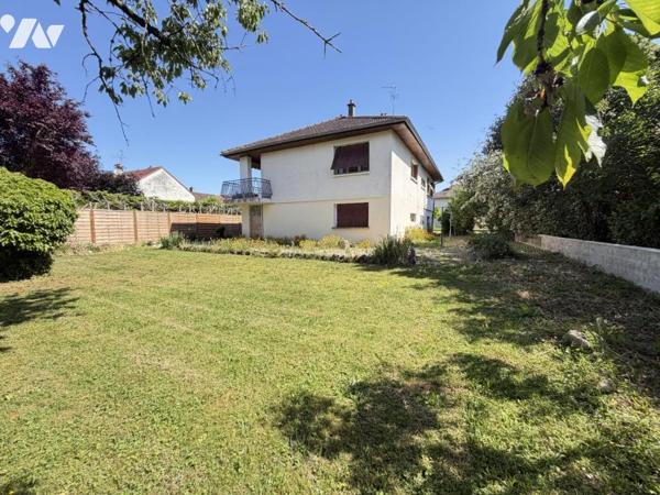 GENLIS MAISON HABITATION 4 chambres- jardin 839 m2