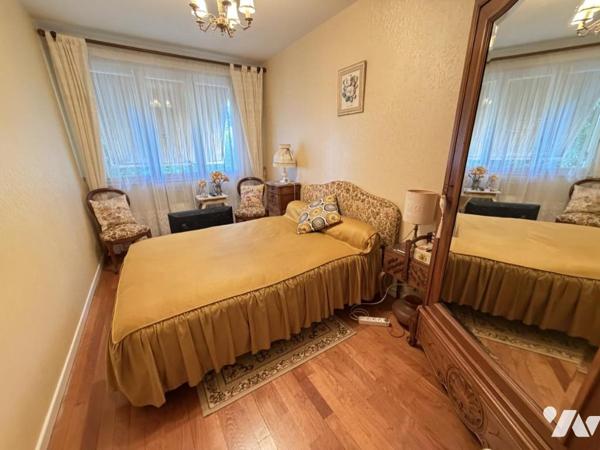GENLIS MAISON HABITATION 4 chambres- jardin 839 m2