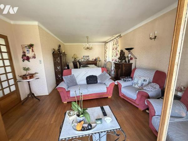 GENLIS MAISON HABITATION 4 chambres- jardin 839 m2
