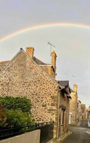 Maison de Ville en Centre-Ville de Lassay-les-Châteaux