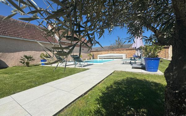 Maison à vendre    6 pièces • 191,60 m2 Saint-Prest