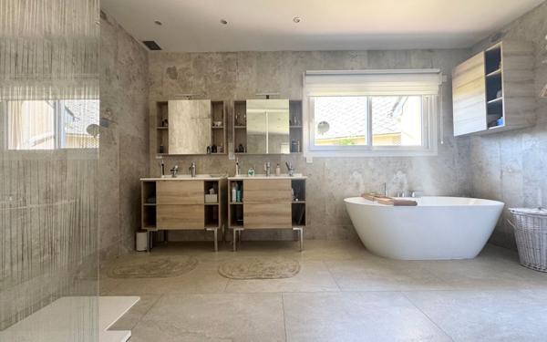 Maison à vendre    6 pièces • 191,60 m2 Saint-Prest