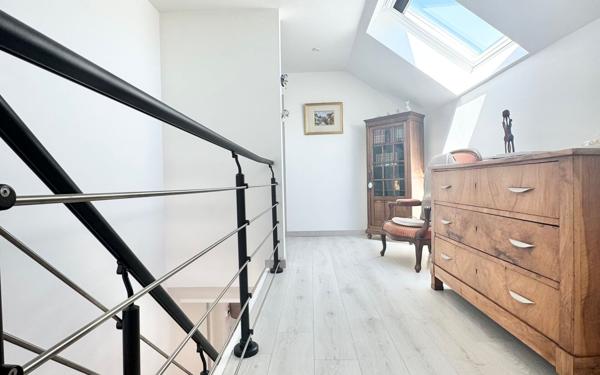 Maison à vendre    6 pièces • 191,60 m2 Saint-Prest