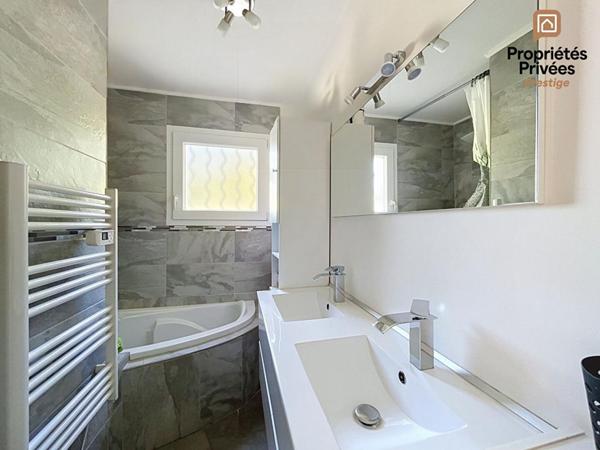 Villa plain-pied 91m² - 4 chambres - Pélissanne (13330), à 1 min à pied des commerces