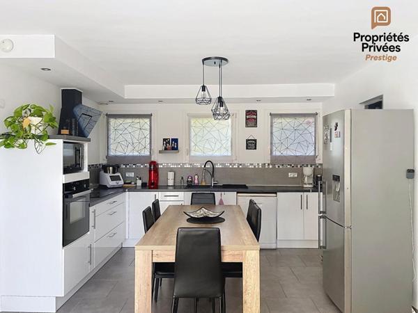 Villa plain-pied 91m² - 4 chambres - Pélissanne (13330), à 1 min à pied des commerces