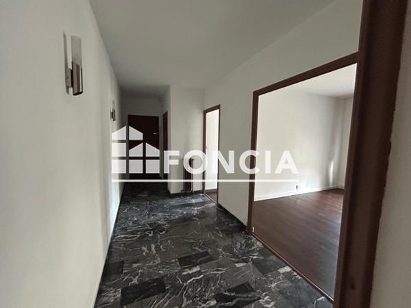 Location Appartement 2 pièces 75.23 m² - 1 BLD CLEMENCEAU Grenoble 38000