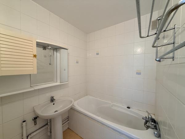 Appartement double séjour 1 chambre - Lumineux - Rue Philippe Lebon