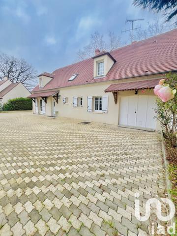 Maison à vendre 8 pièces 280 m² Verneuil-en-Halatte