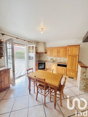 Maison à vendre 8 pièces 280 m² Verneuil-en-Halatte