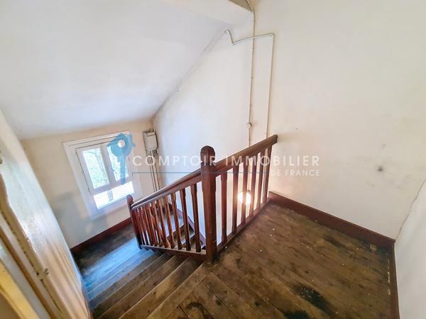 Immeuble
                                                                                                                                                
                                                                                                                                                
                                                                                                                                                
                                                    
                                                                                                                                                                                                                                                                                                                        108  m²                                                                                                                                                                                                         2 etage(s)