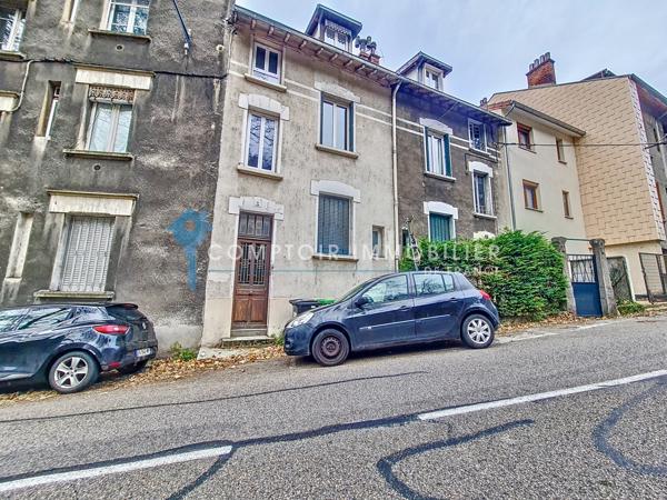 Immeuble
                                                                                                                                                
                                                                                                                                                
                                                                                                                                                
                                                    
                                                                                                                                                                                                                                                                                                                        108  m²                                                                                                                                                                                                         2 etage(s)